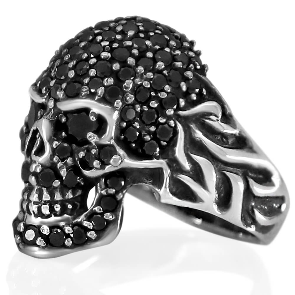 black skull ring