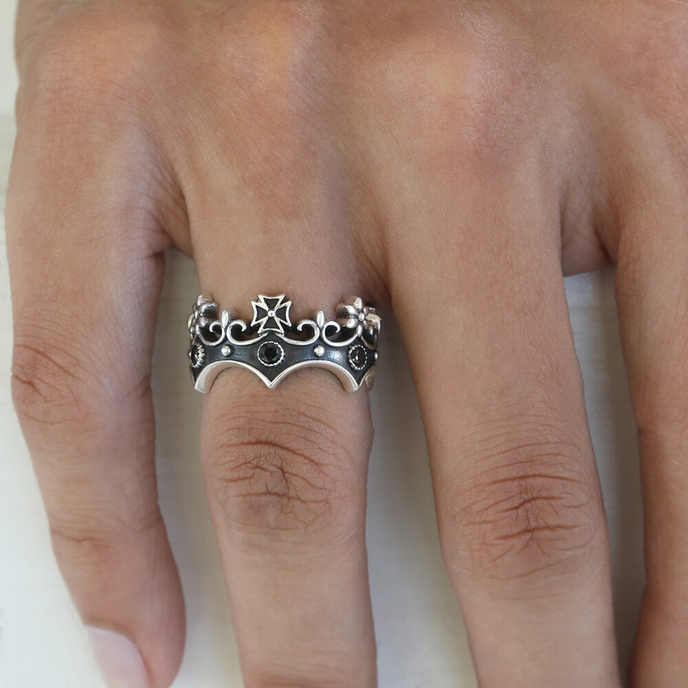 crown ring