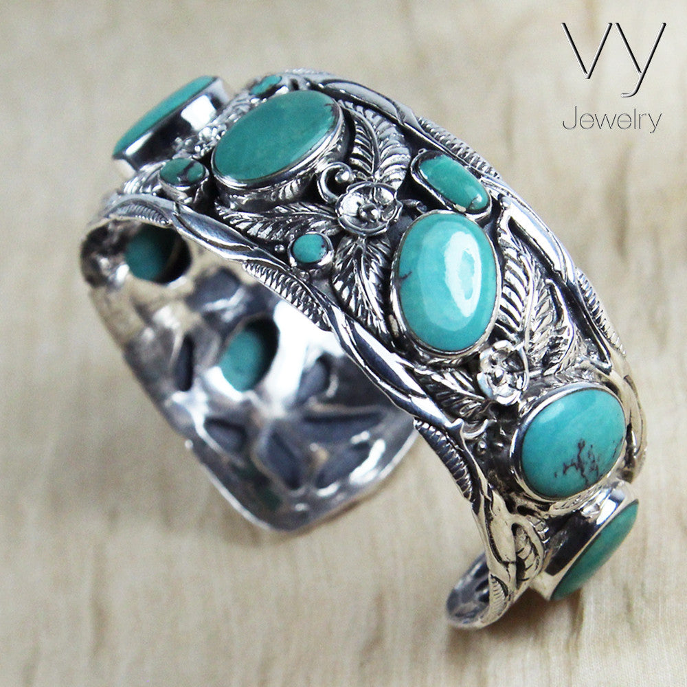 Turquoise silver bracelet