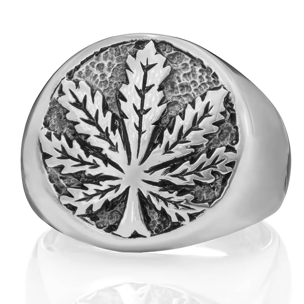 Cannabis leaf ring