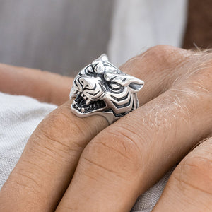 Silver tiger ring