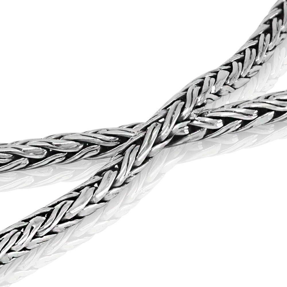 Silver chain necklace