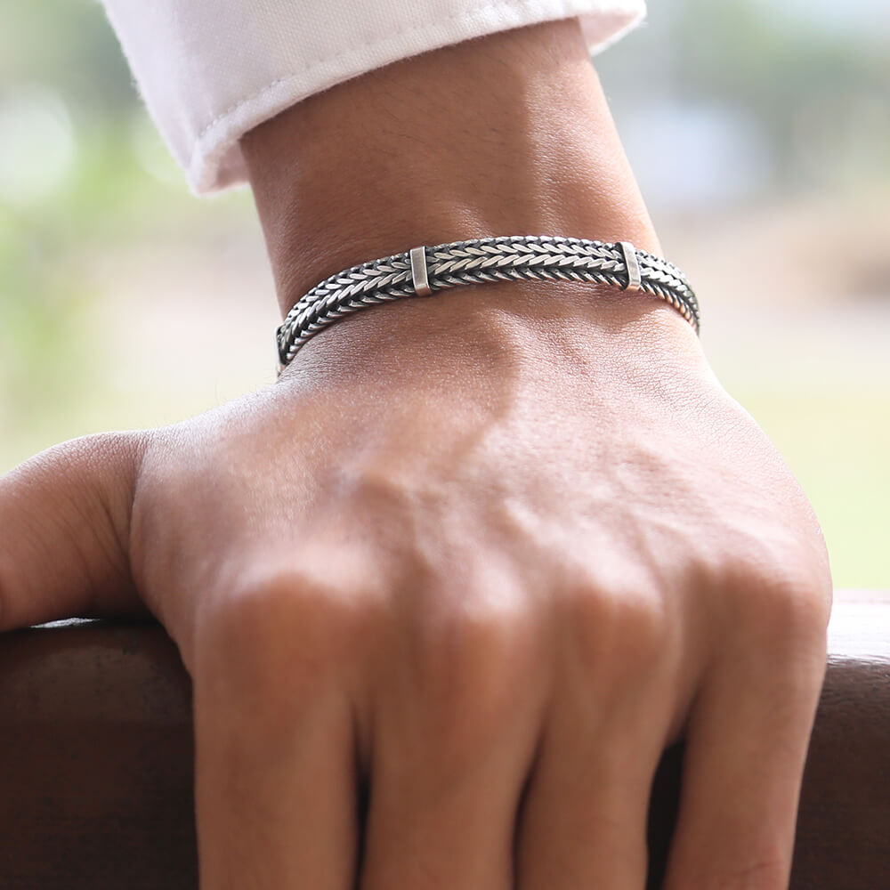 Italian Style Link Bracelet Adjustable Stainless Steel Chain Bracelets for  Men - Opulenti Jewellers