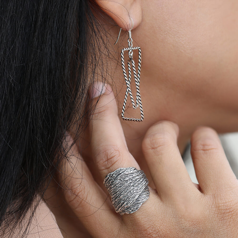 silver women ring