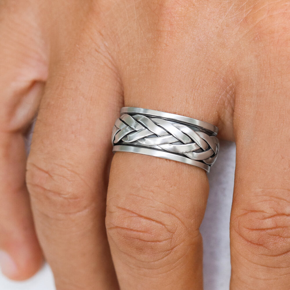 spinner ring