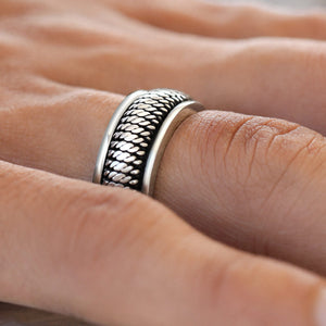 Sterling silver spinner ring