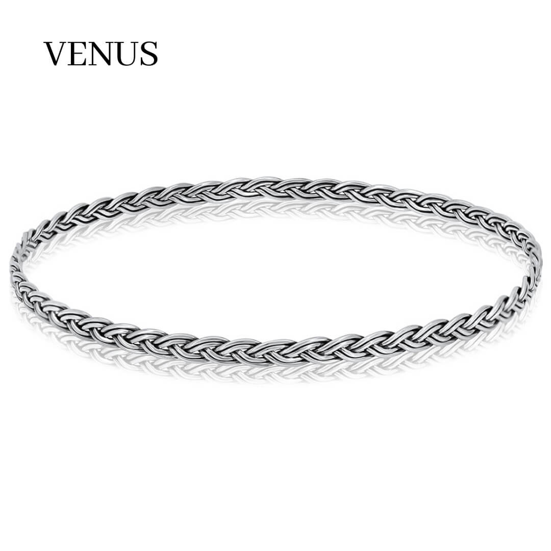 women silver bangles