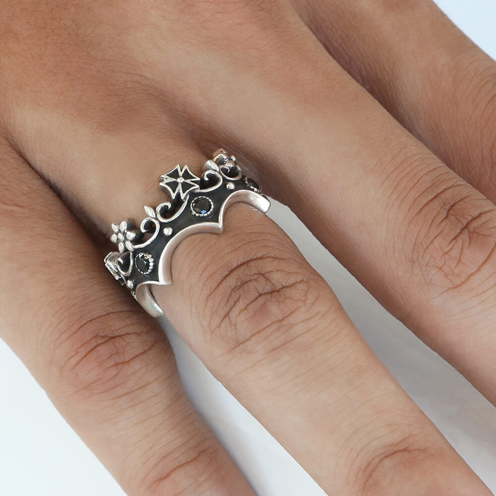 crown ring