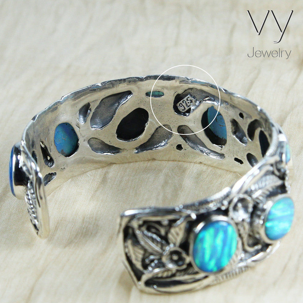 Blue Memory Wire Bracelet, Chunky Crystal Jewelry, Cobalt Bangles — CindyLouWho2